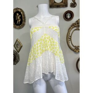 Leifnotes Yellow & White Bird Print Viscose Lace Camisole Size 6